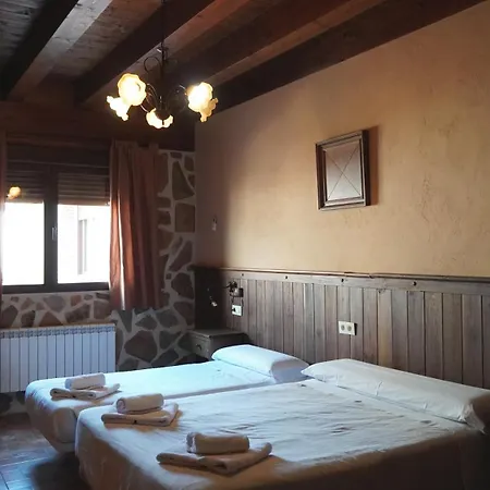 Casa rural Vallecasar *