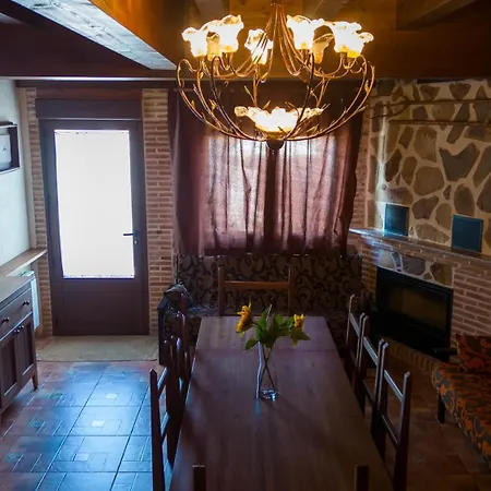 Casa rural Vallecasar Los Navalucillos
