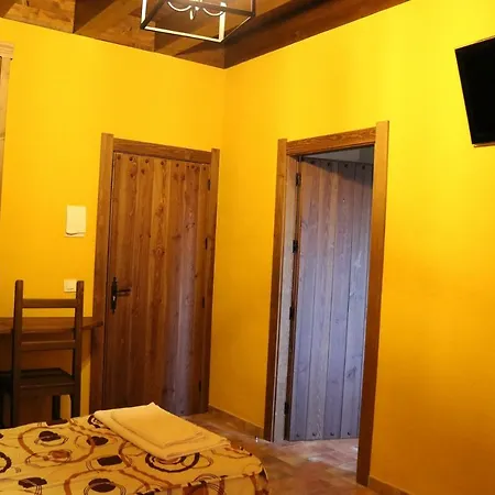 Casa rural Vallecasar *
