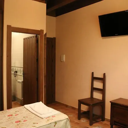 Casa rural Vallecasar Los Navalucillos