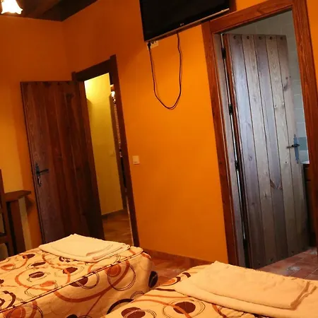 Casa rural Vallecasar Los Navalucillos