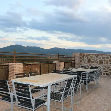 Casa rural Vallecasar